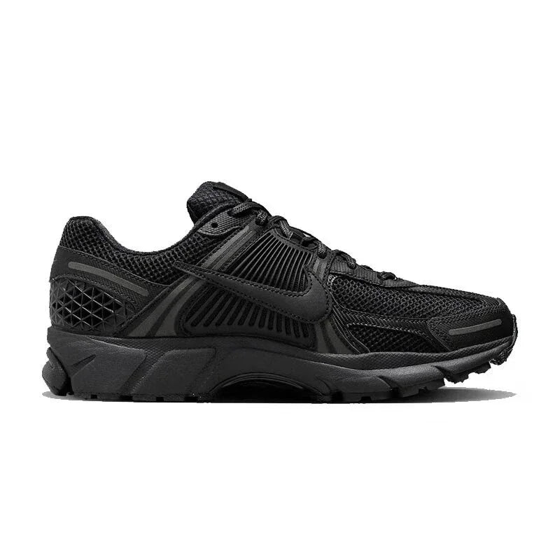 Nike Zoom Vomero 5 Triple Black Fashion Men