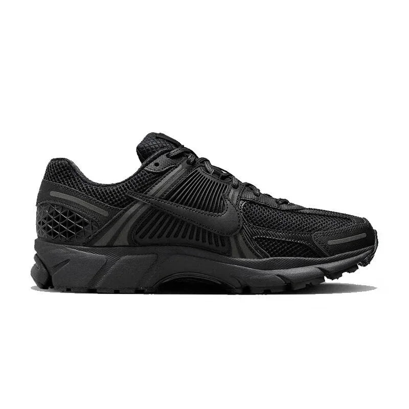 Nike Zoom Vomero 5 Triple Black Fashion Men