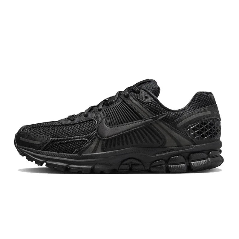 Nike Zoom Vomero 5 Triple Black Fashion Men