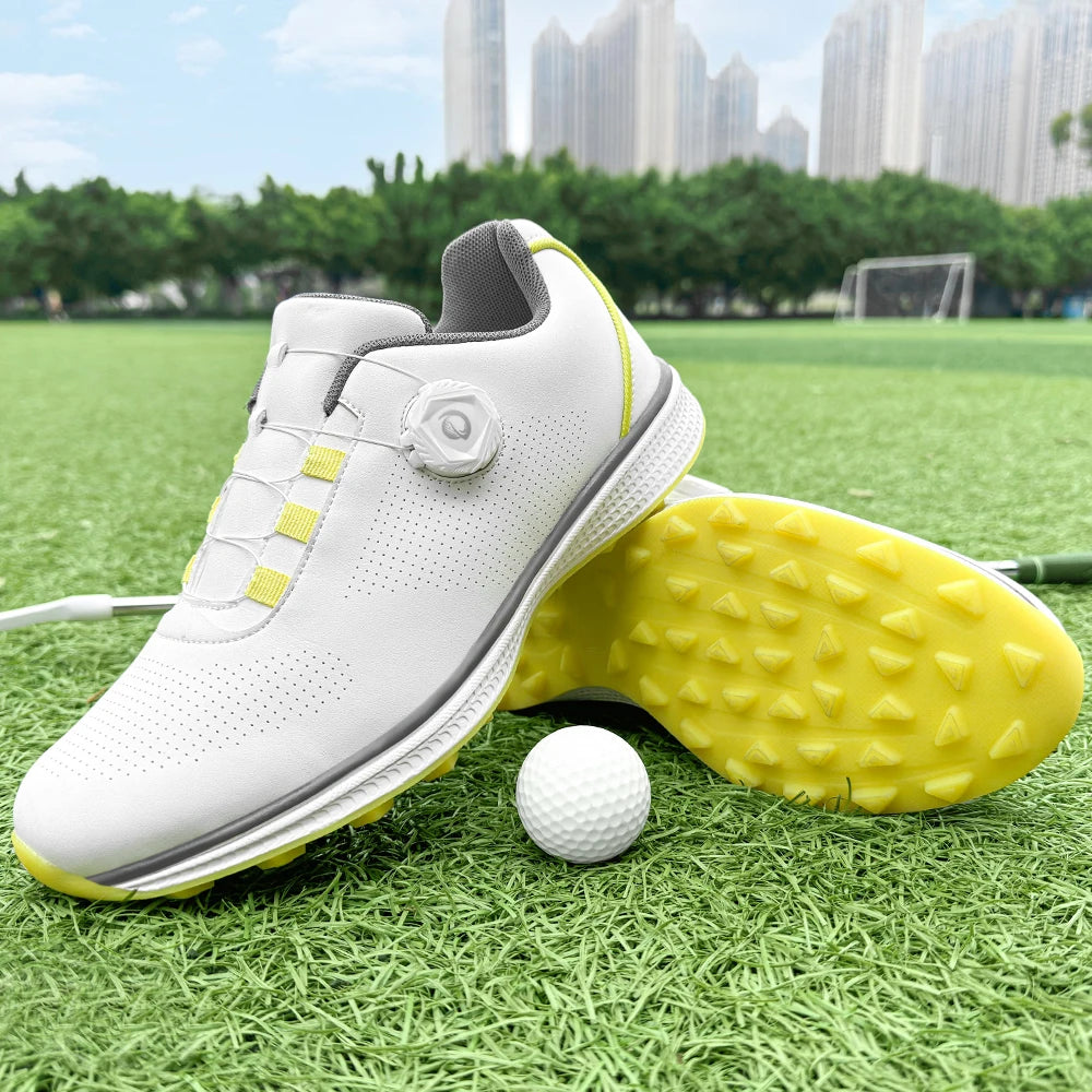 Lightweight New Golf Shoes Men Anti Slip Golfers
