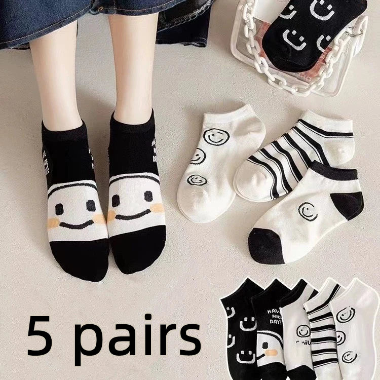 5 Pairs Letter Print Socks Comfy & Breathable