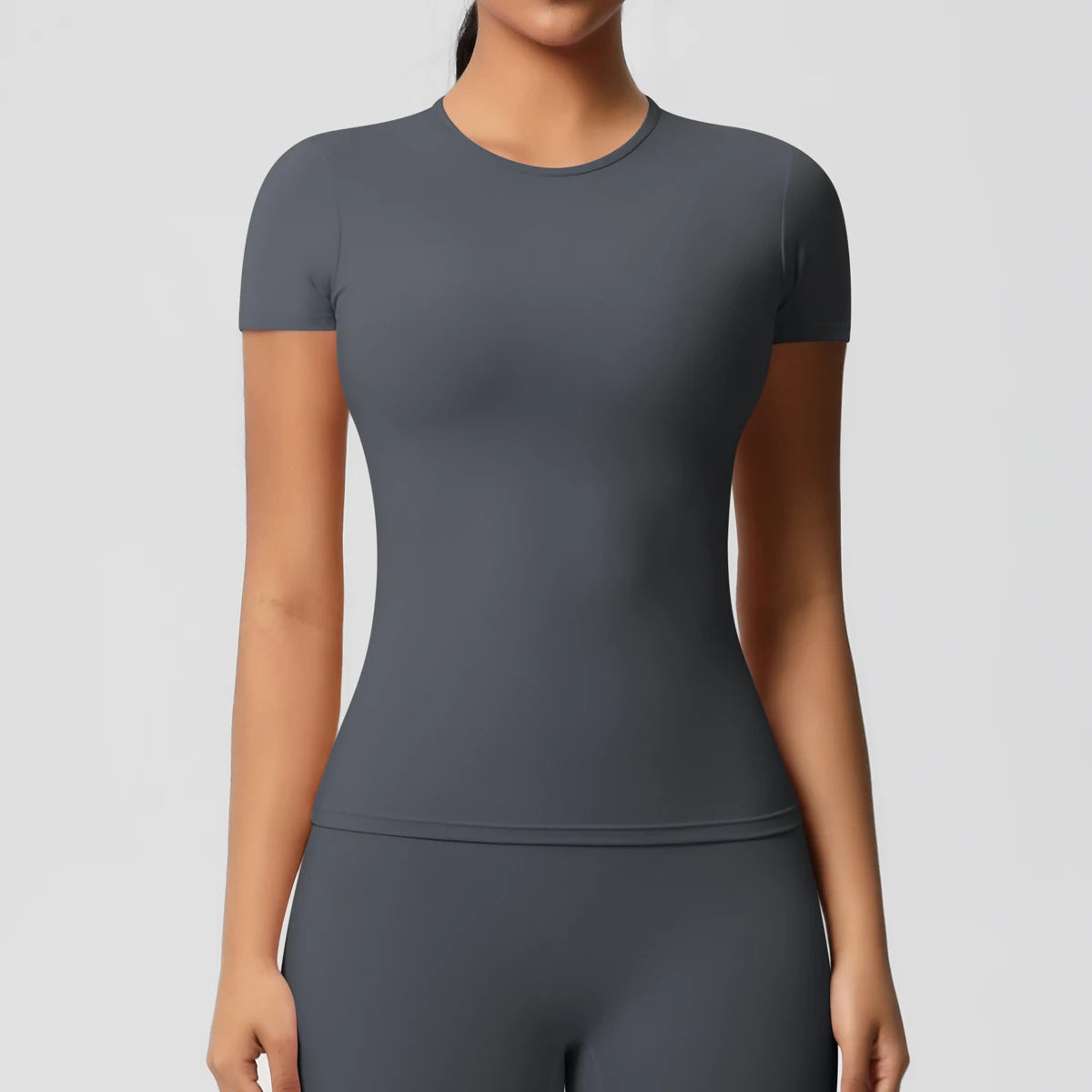 Women's Breathable High-Stretch Workout Top, image 40 of 42