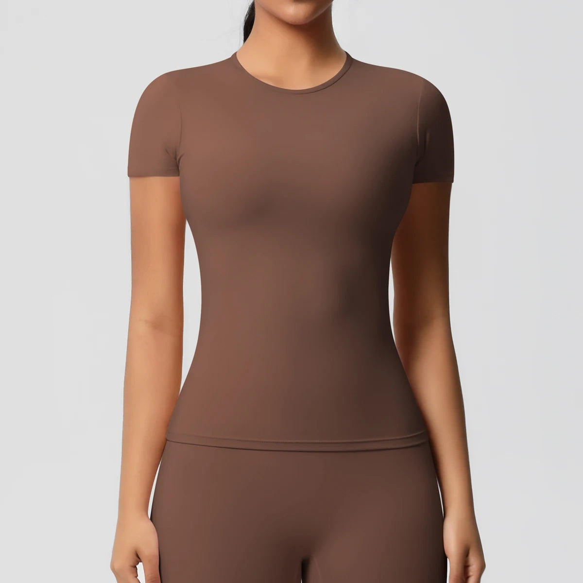 Women's Breathable High-Stretch Workout Top, image 38 of 42