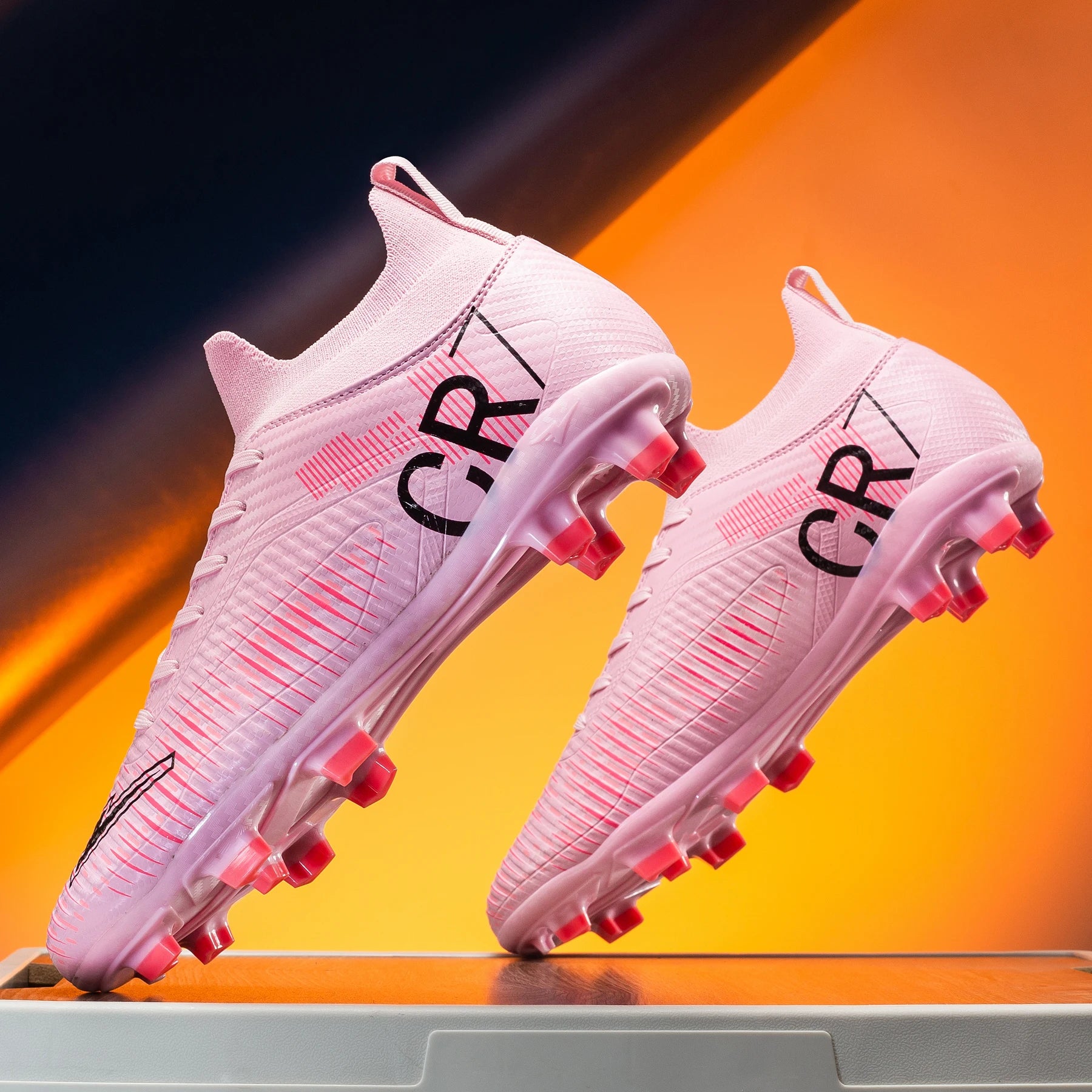 Unisex Soccer Shoes High-Tops Lace-Up Non-Slip Spikes Outdoor