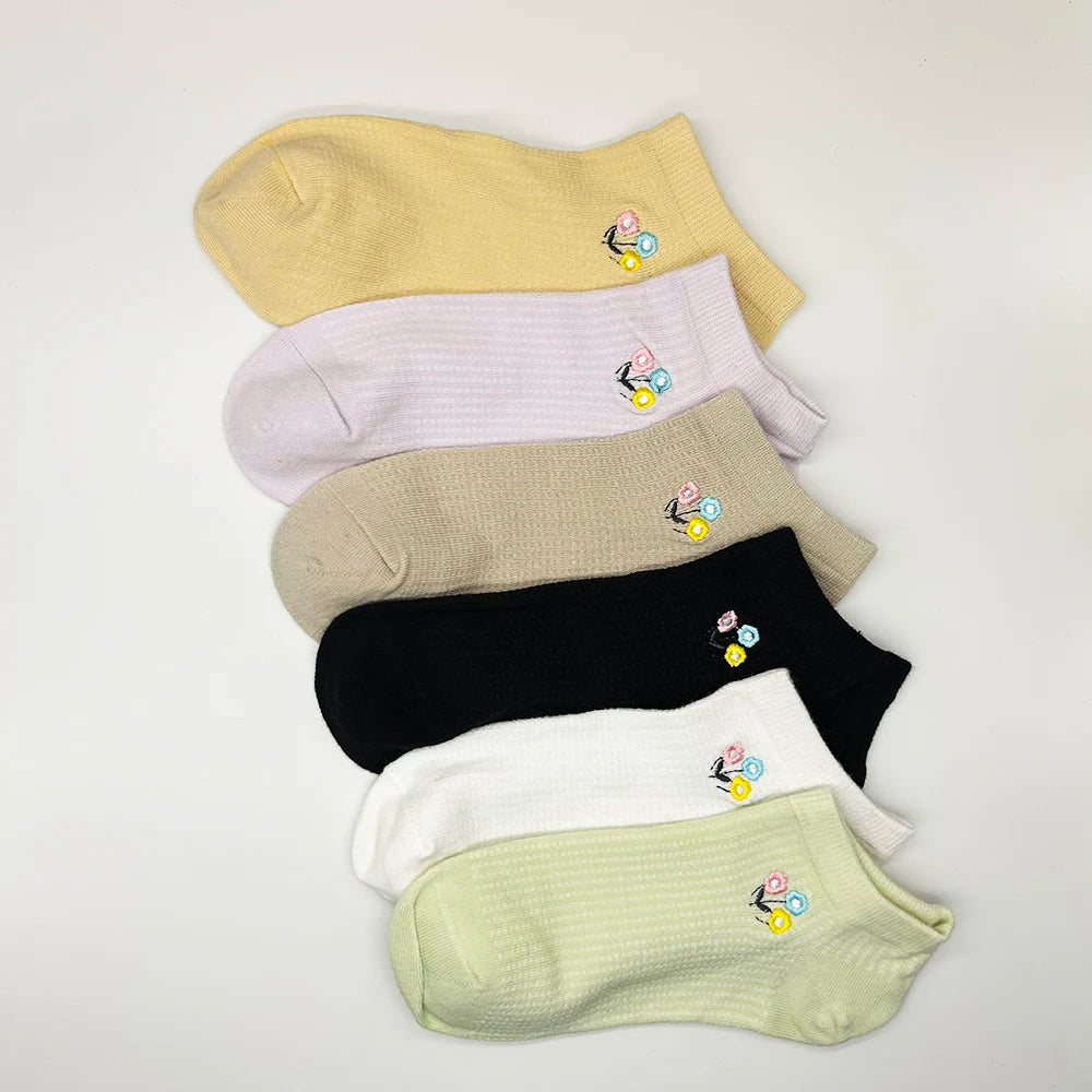 4 Pairs Cotton Women's Boat Socks No Show