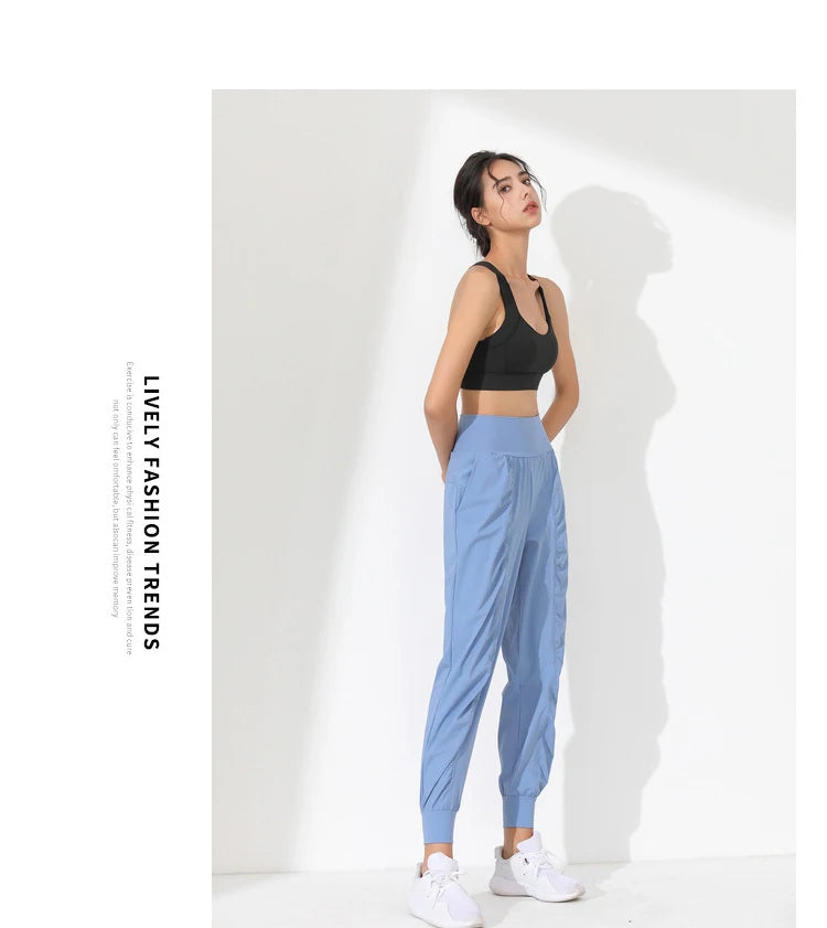 Women's Loose-Fit Cuffed Running Joggers, image 15 of 28