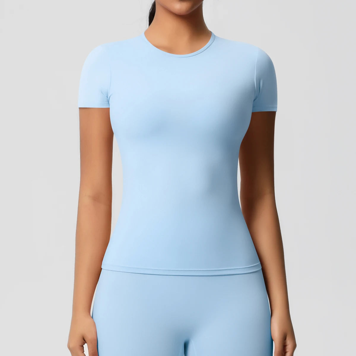 Women's Breathable High-Stretch Workout Top, image 34 of 42