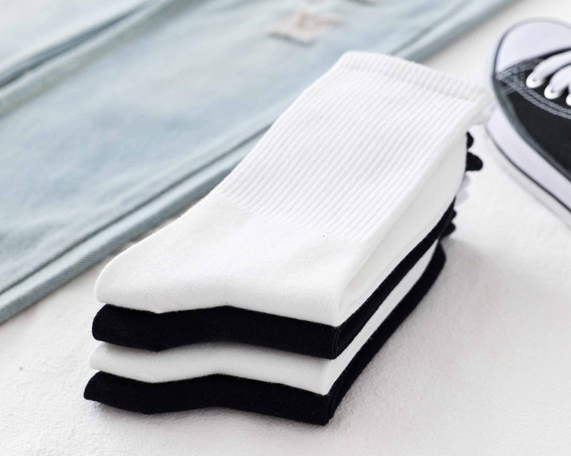 5 Pairs Men Crew Socks Black White Middle