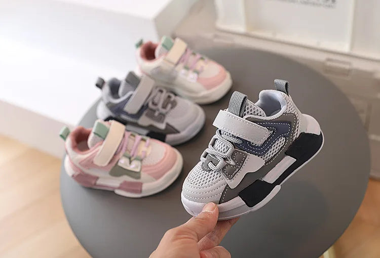 Kids' Soft-Sole Flexible Trainers, EU 21-30, image 9 of 16
