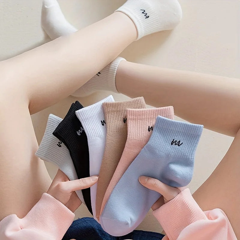 5 Pairs Letter Print Socks Comfy & Breathable