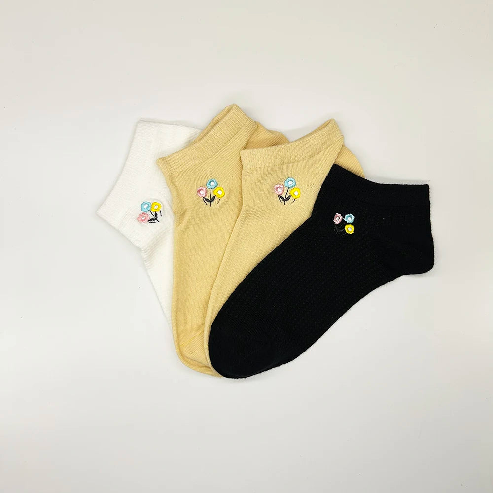 4 Pairs Cotton Women's Boat Socks No Show