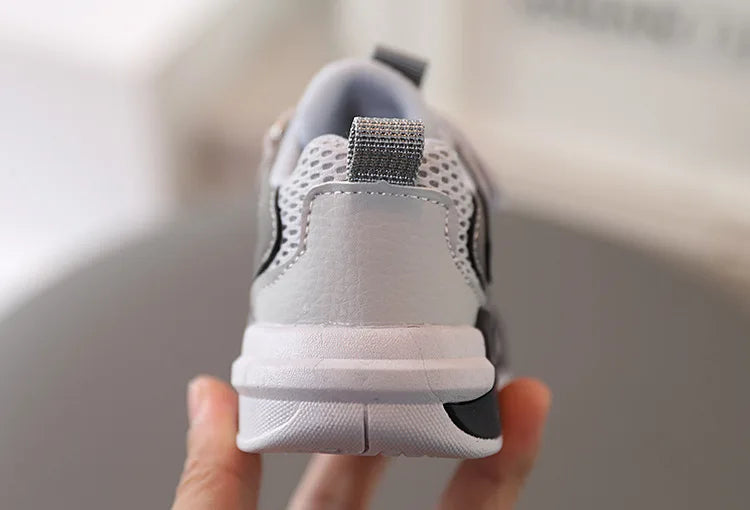 Kids' Soft-Sole Flexible Trainers, EU 21-30