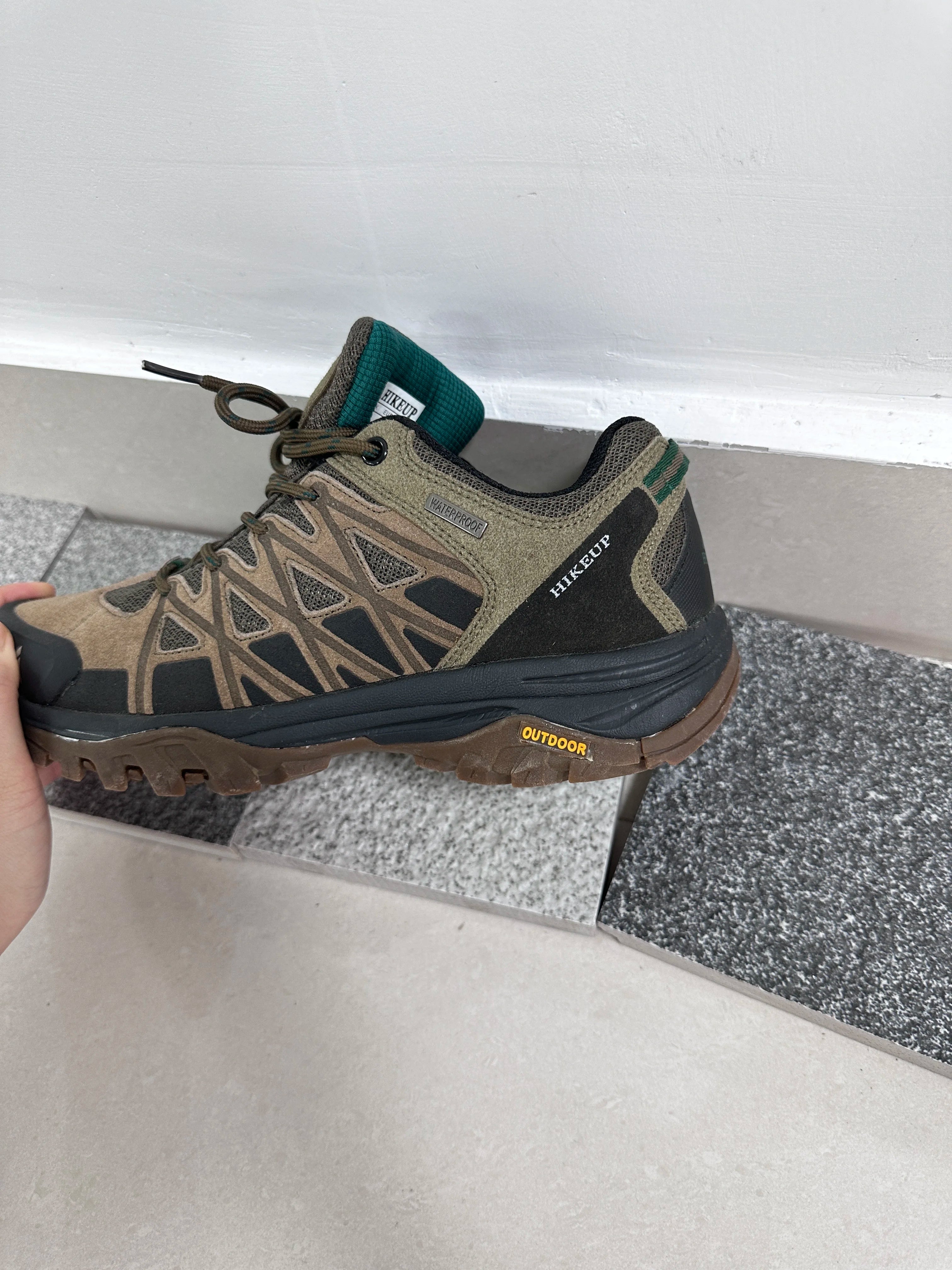 HIKEUP New Arrival Mens Hiking Shoes Breathable Lace