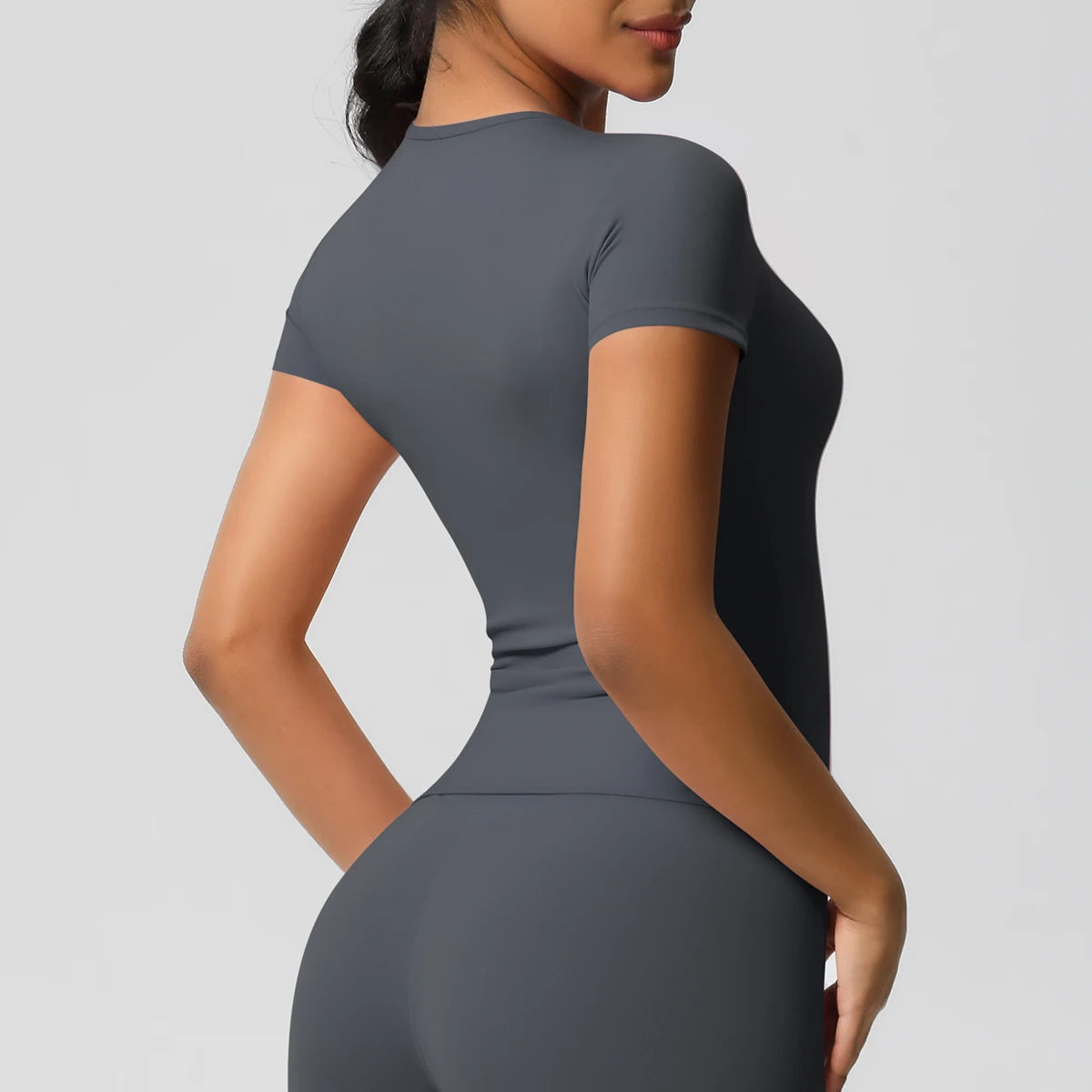 Women's Breathable High-Stretch Workout Top, image 3 of 42