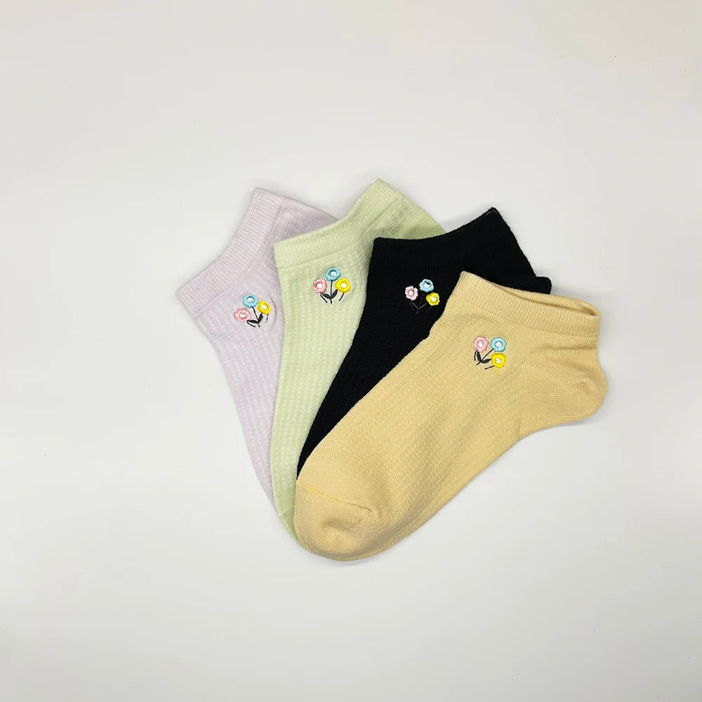 4 Pairs Cotton Women's Boat Socks No Show