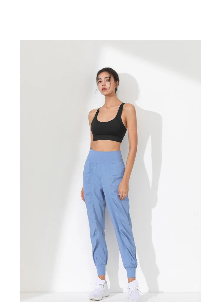 Women's Loose-Fit Cuffed Running Joggers, image 14 of 28