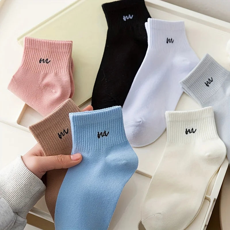 5 Pairs Letter Print Socks Comfy & Breathable