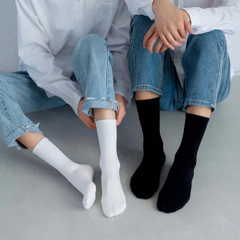 Men's Black and White Crew Socks, 5 Pairs